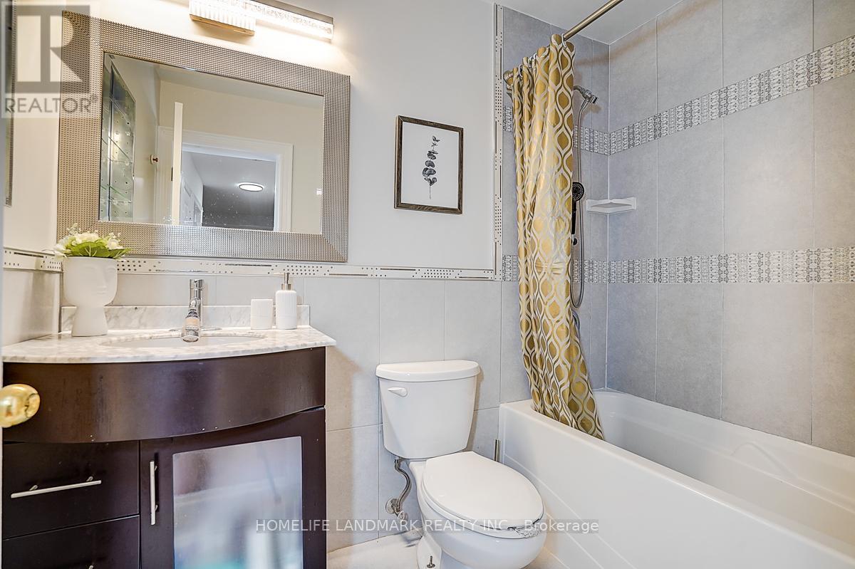 40 Henderson Drive, Aurora, Ontario  L4G 3L2 - Photo 28 - N12968650