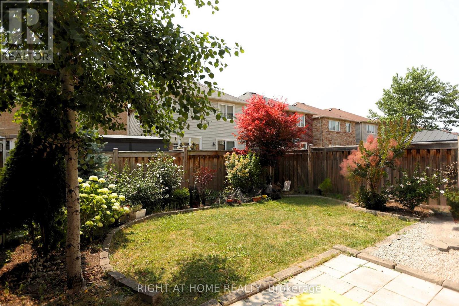 1230 Biason Circle, Milton, Ontario  L9T 8S8 - Photo 3 - W12964632