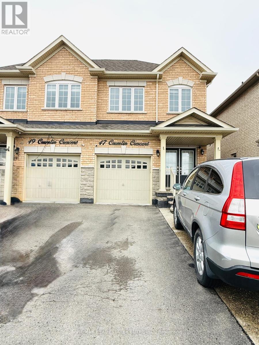 47 CRUMLIN CRESCENT, Brampton, Ontario
