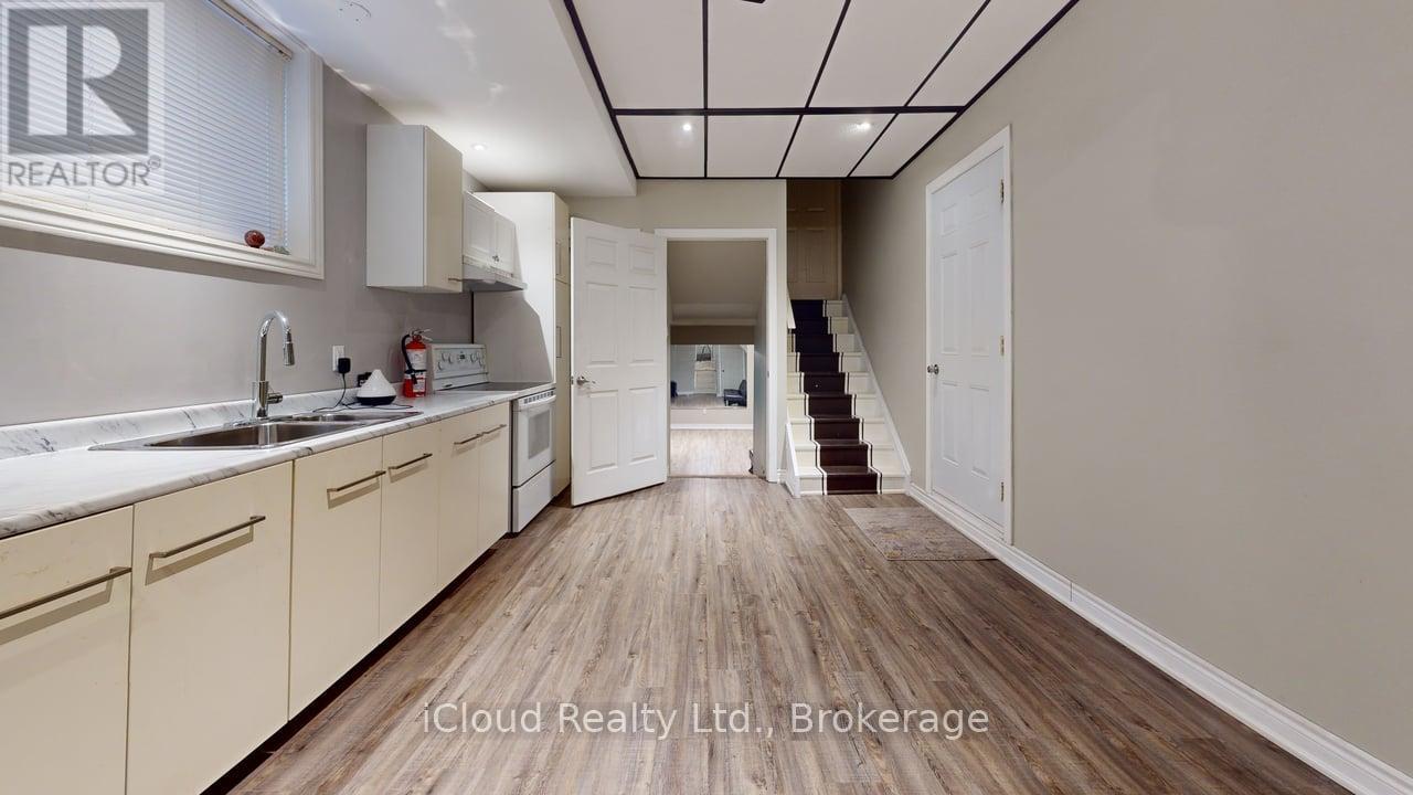 2 - 55 ROYAL PALM DRIVE, Brampton, Ontario