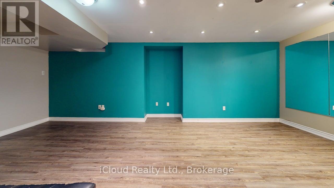 2 - 55 Royal Palm Drive, Brampton, Ontario  L6Z 1P1 - Photo 4 - W12968634