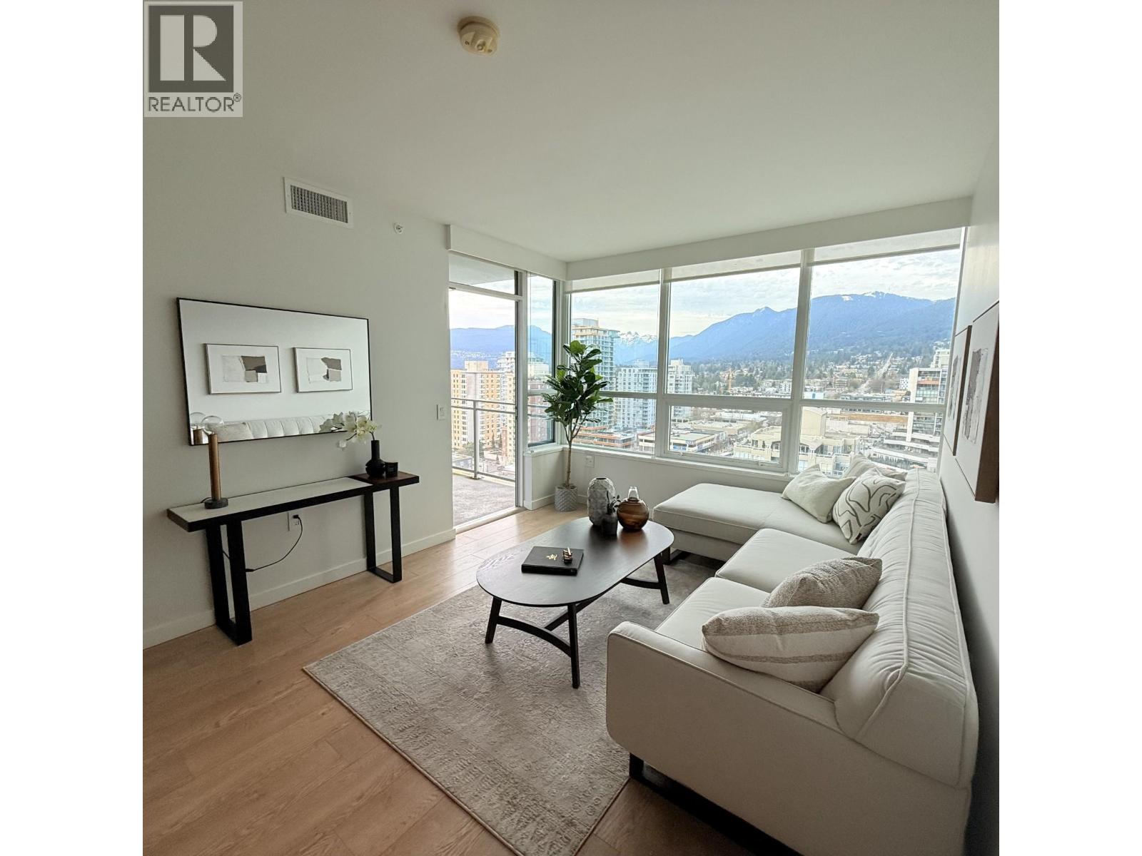 1401 112 E 13th Street, North Vancouver, British Columbia V7L 0E4 - Photo 4 - R3107535