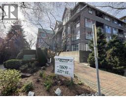 208 11609 227 STREET, Maple Ridge, British Columbia