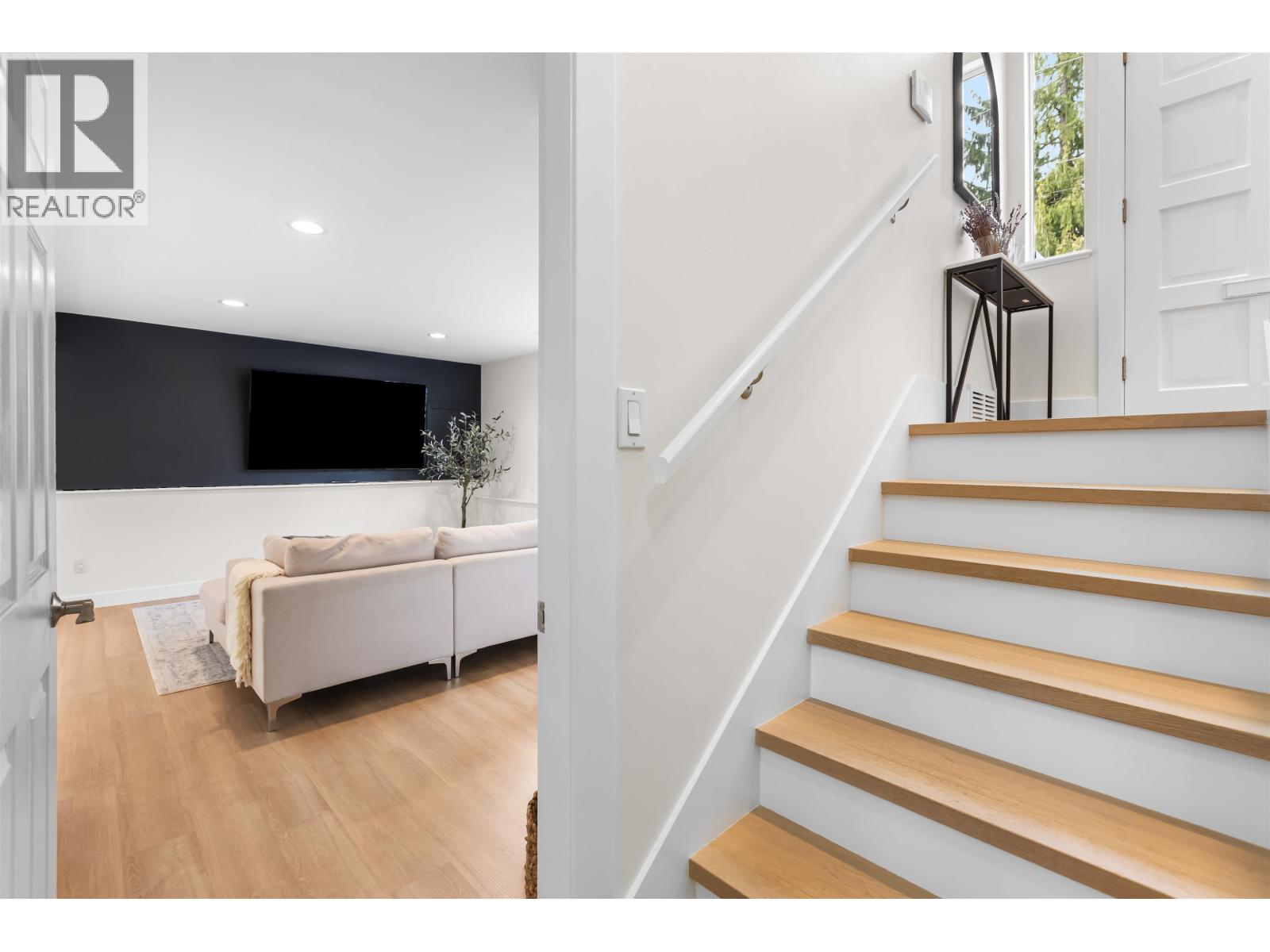 6364 Nelson Avenue, West Vancouver, British Columbia  V7W 2A4 - Photo 22 - R3107687