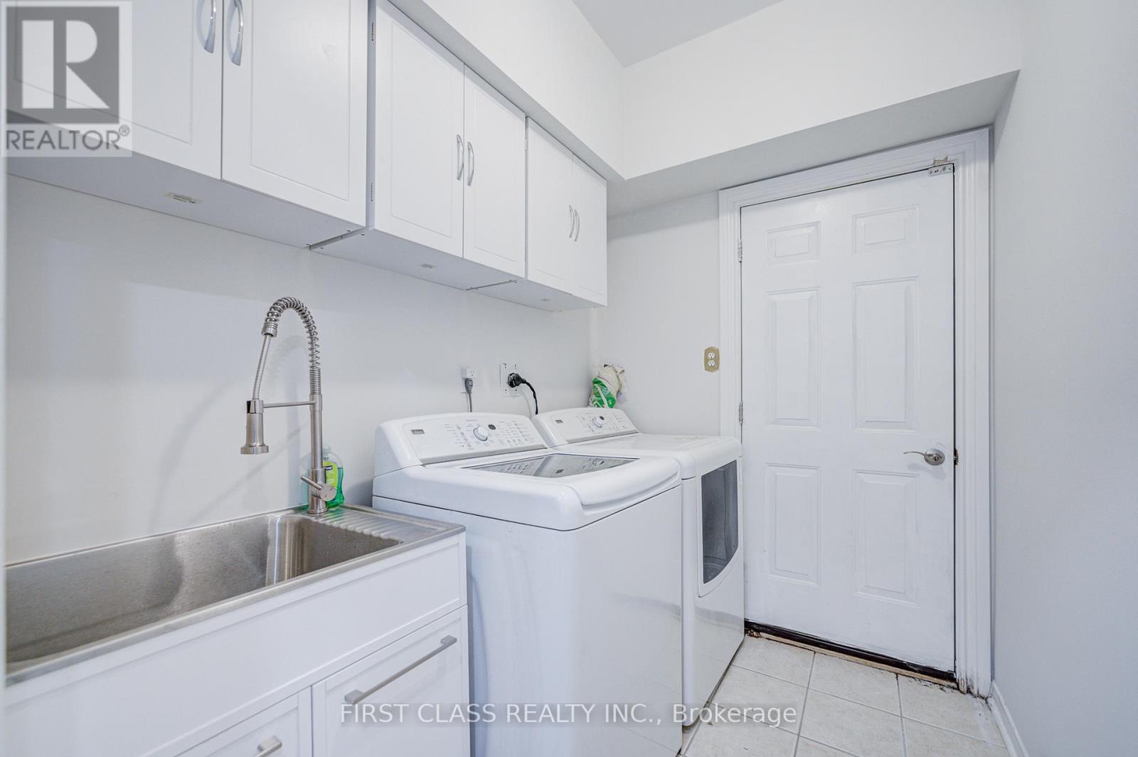 4503 Kimbermount Avenue, Mississauga, Ontario  L5M 4J4 - Photo 34 - W12958164