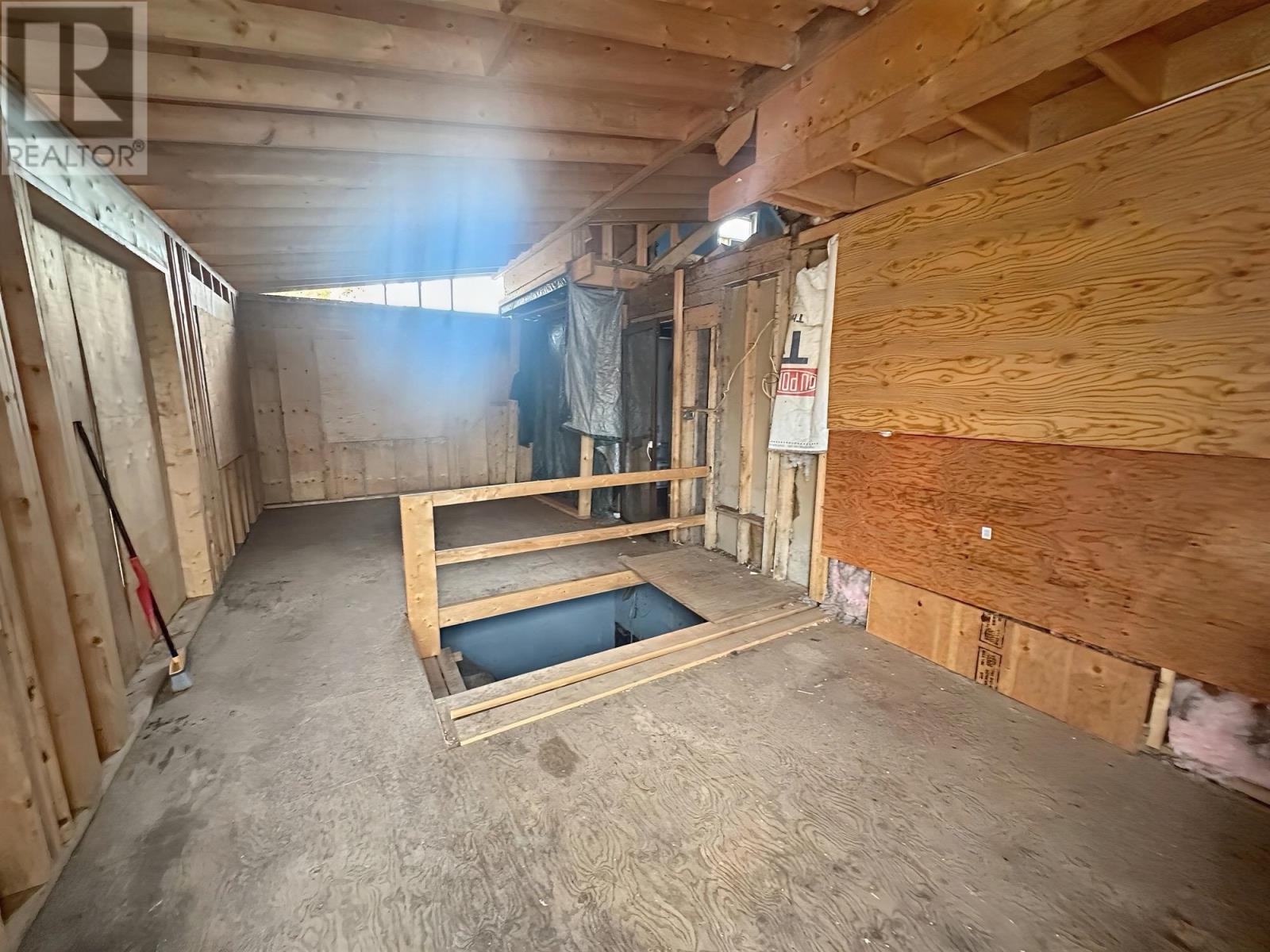 240 Hwy 11-17, Dorion, Ontario  P0T 2J0 - Photo 11 - TB2600635