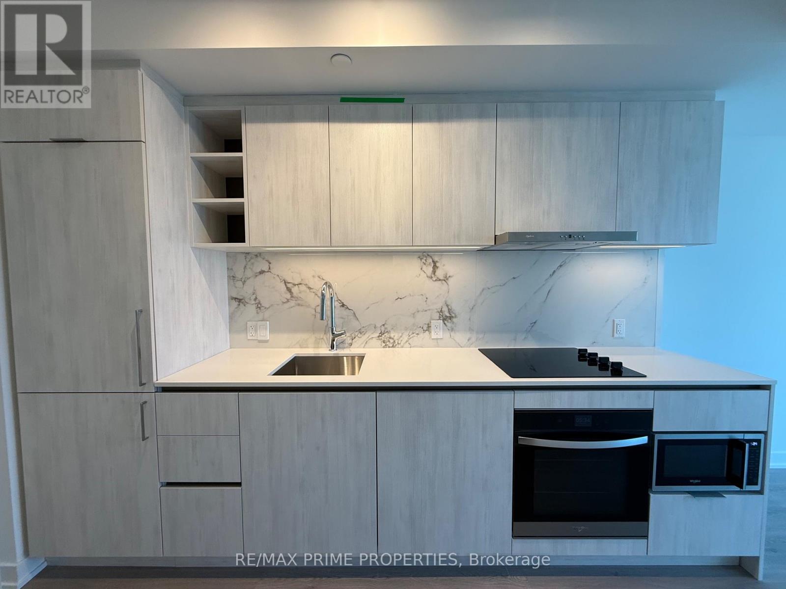 2808 - 8 Wellesley Street W, Toronto, Ontario  M4Y 0J5 - Photo 3 - C12968606