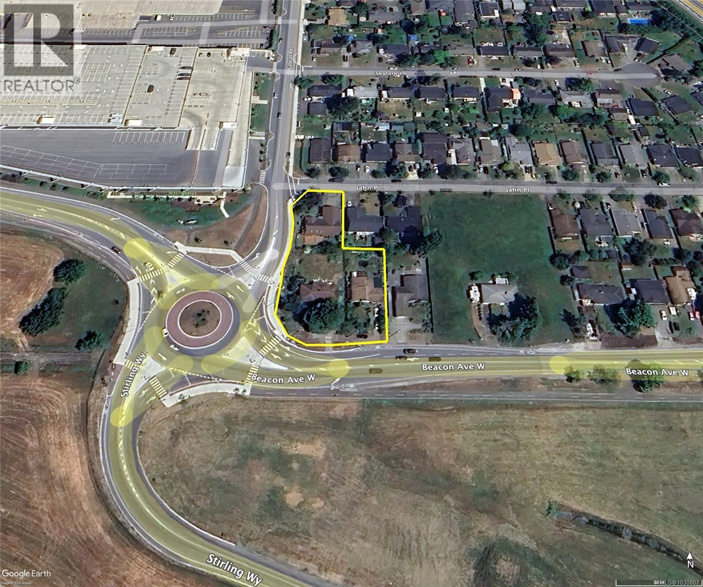 2095 Jahn Pl, Sidney, British Columbia  V8L 4T3 - Photo 2 - 1030807