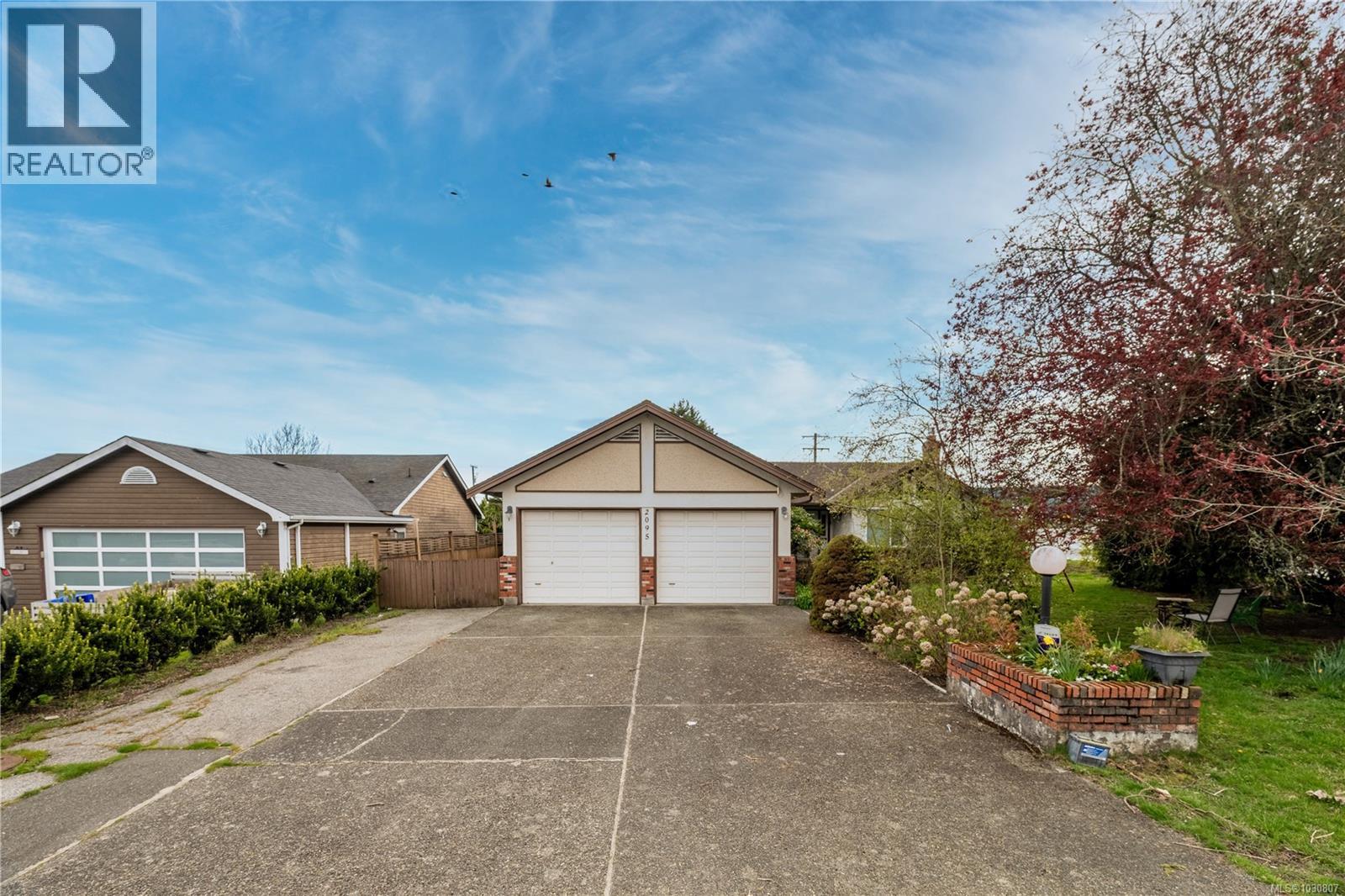 2095 Jahn Pl, Sidney, British Columbia  V8L 4T3 - Photo 12 - 1030807