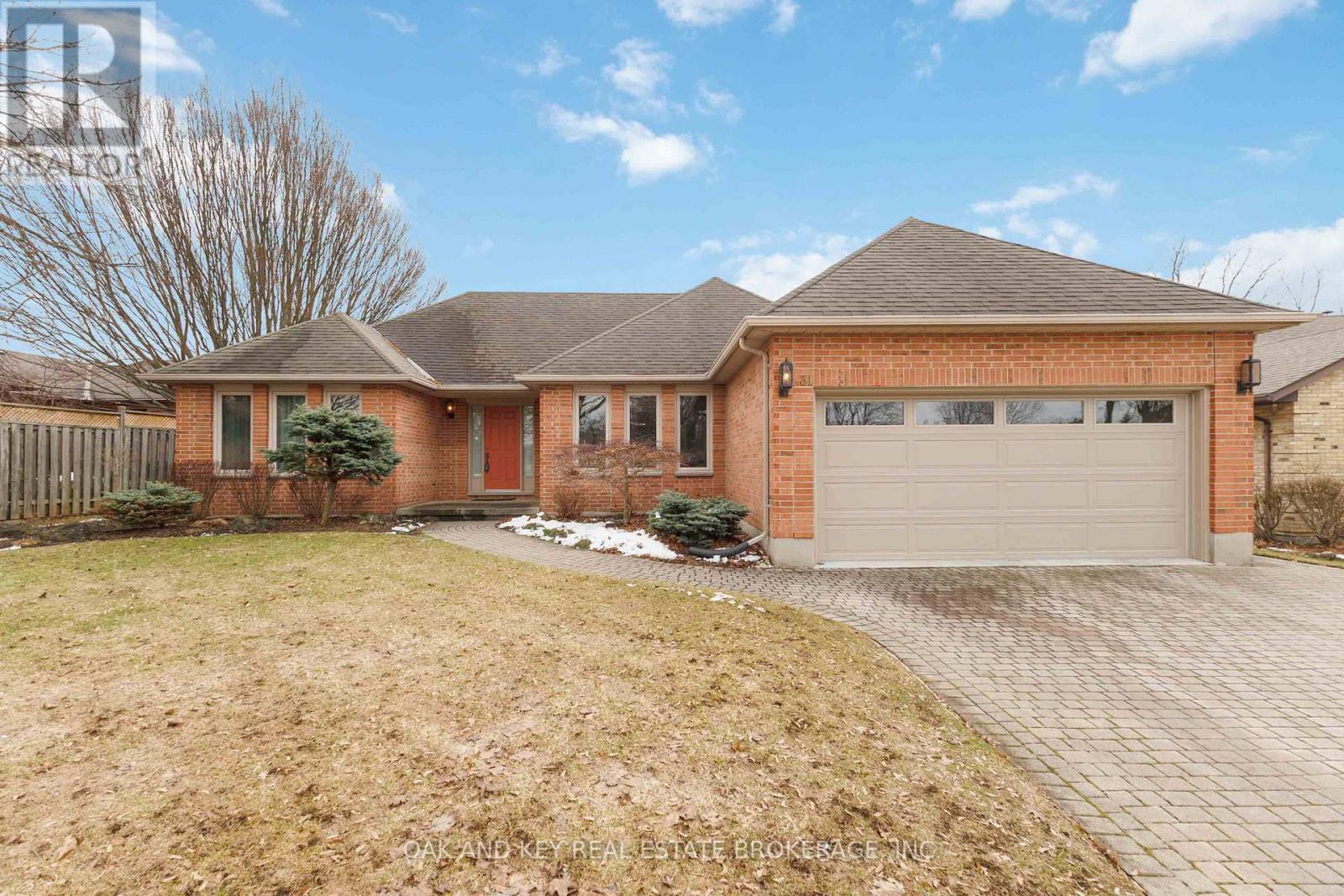 31 GREEN HEDGE LANE, London North, Ontario