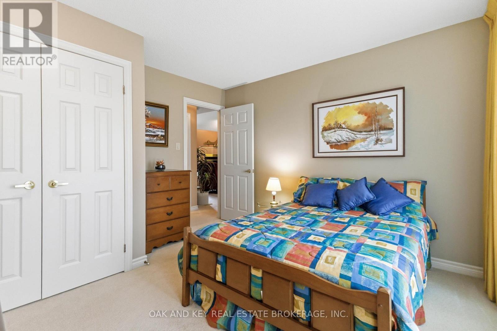 31 Green Hedge Lane, London North, Ontario  N6H 4Z3 - Photo 27 - X12968658