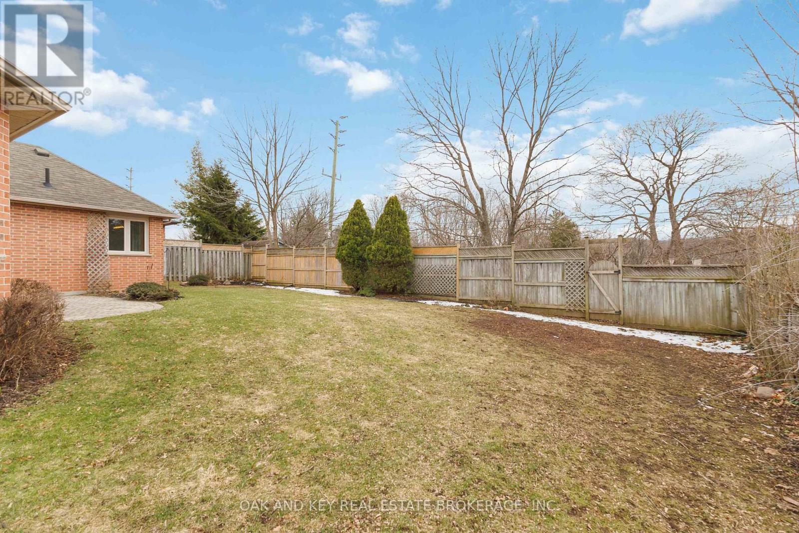 31 Green Hedge Lane, London North, Ontario  N6H 4Z3 - Photo 41 - X12968658