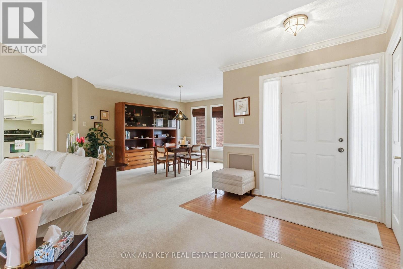 31 Green Hedge Lane, London North, Ontario  N6H 4Z3 - Photo 5 - X12968658