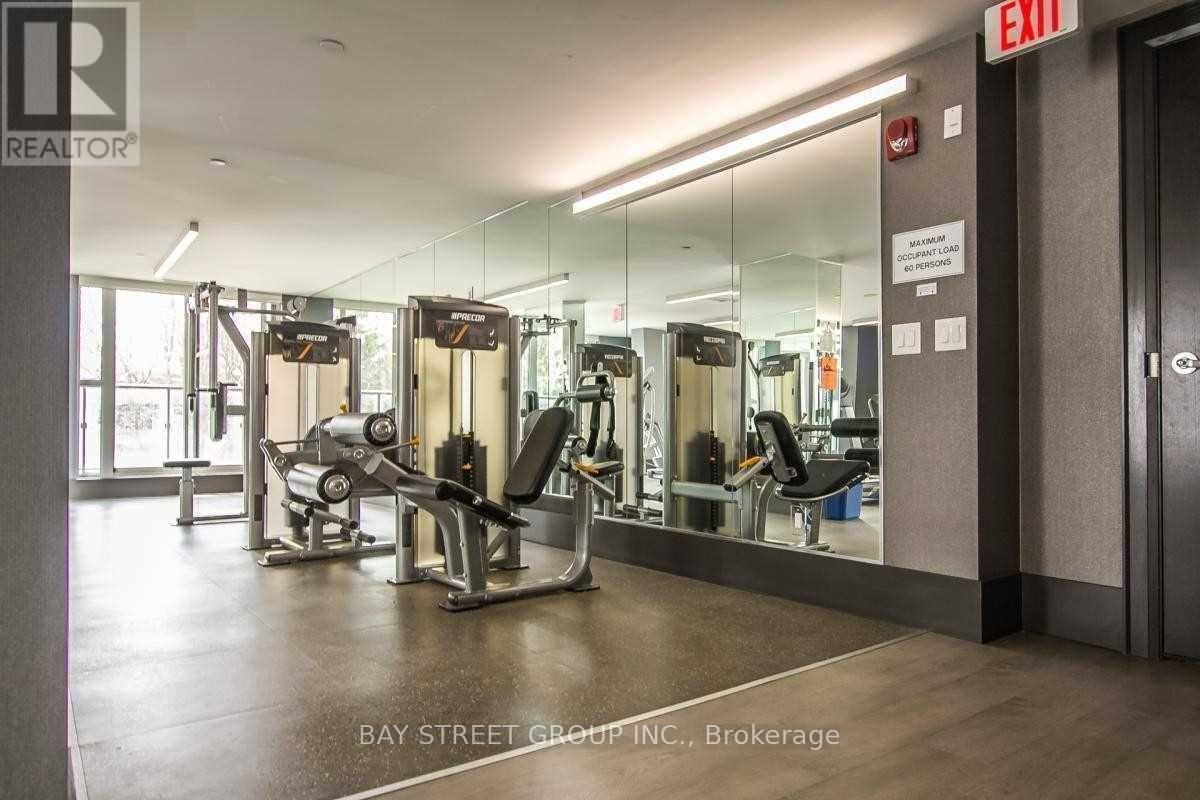 911(Master Bedroom) - 60 Berwick Avenue, Toronto, Ontario  M5P 1H1 - Photo 8 - C12968668