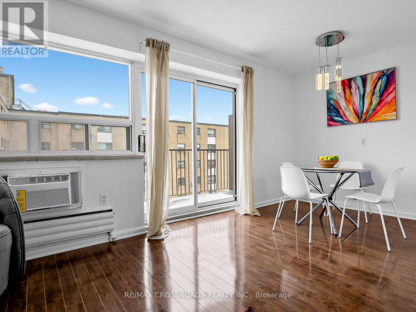 407 - 8 Kingsbridge Court, Toronto, Ontario  M2R 1L5 - Photo 10 - C12968712