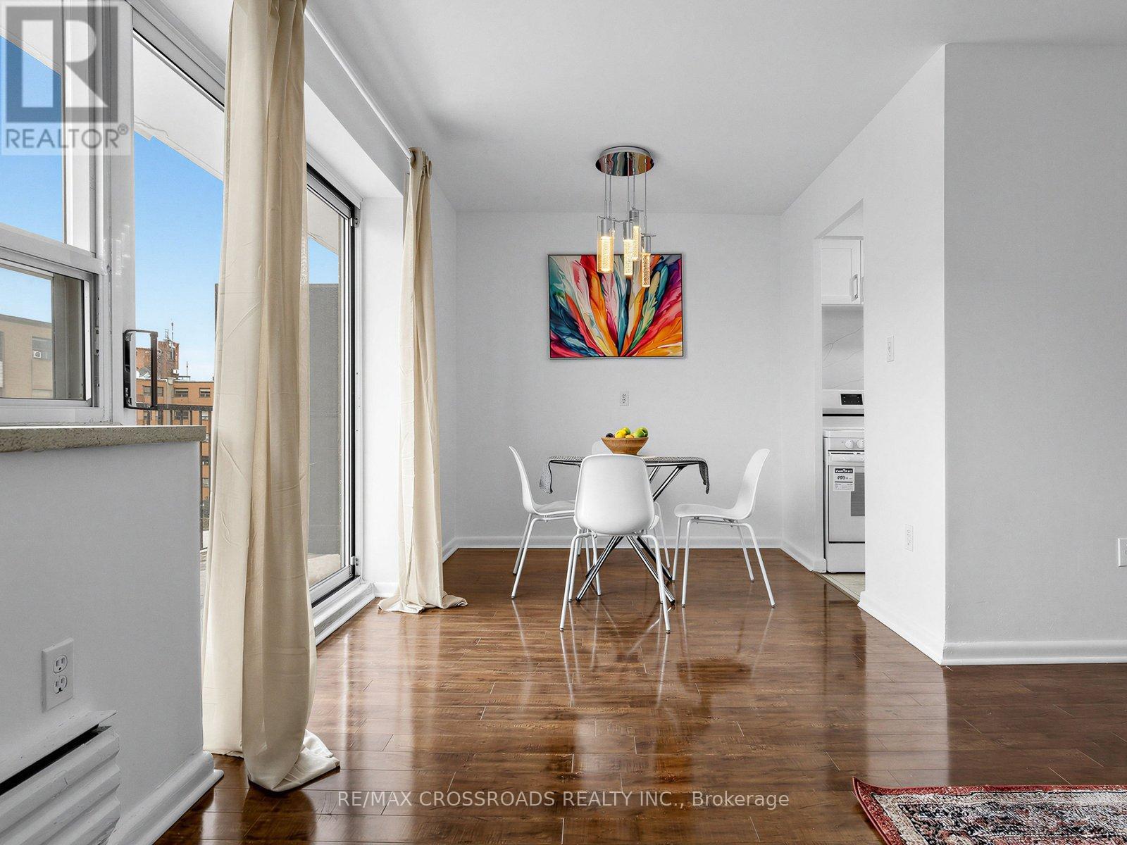 407 - 8 Kingsbridge Court, Toronto, Ontario  M2R 1L5 - Photo 6 - C12968712