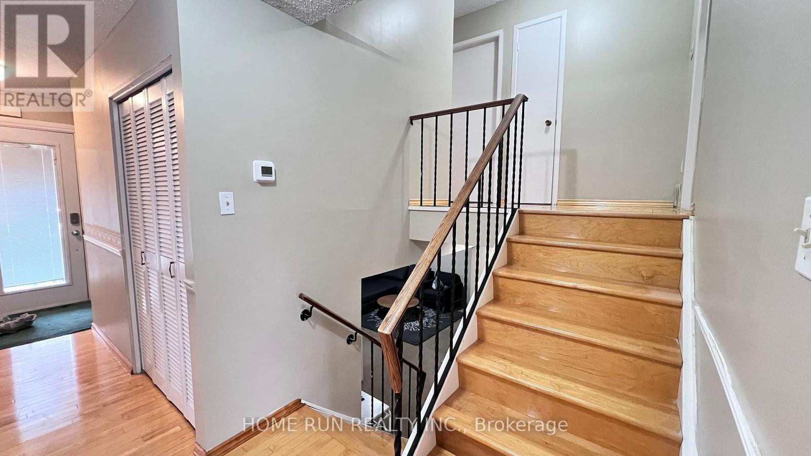 960 Cahill Drive, Ottawa, Ontario  K1V 9H8 - Photo 7 - X12968704