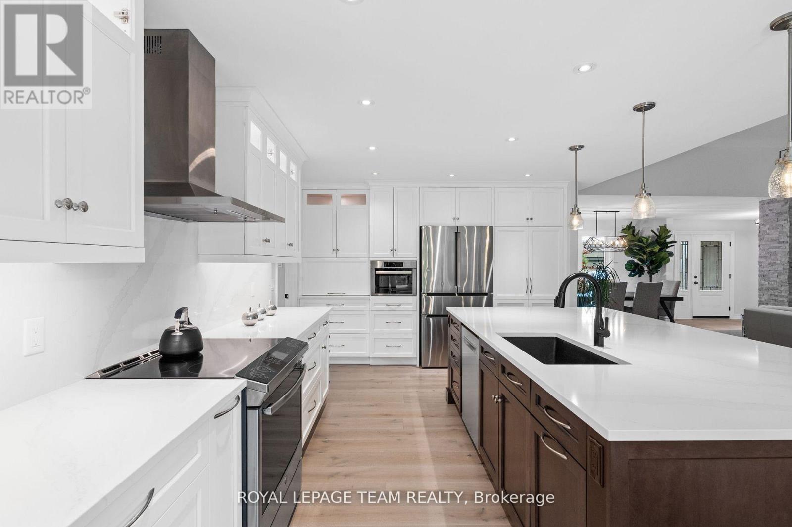 6903 Twin Lakes Avenue, Ottawa, Ontario  K4P 1P1 - Photo 15 - X12968728