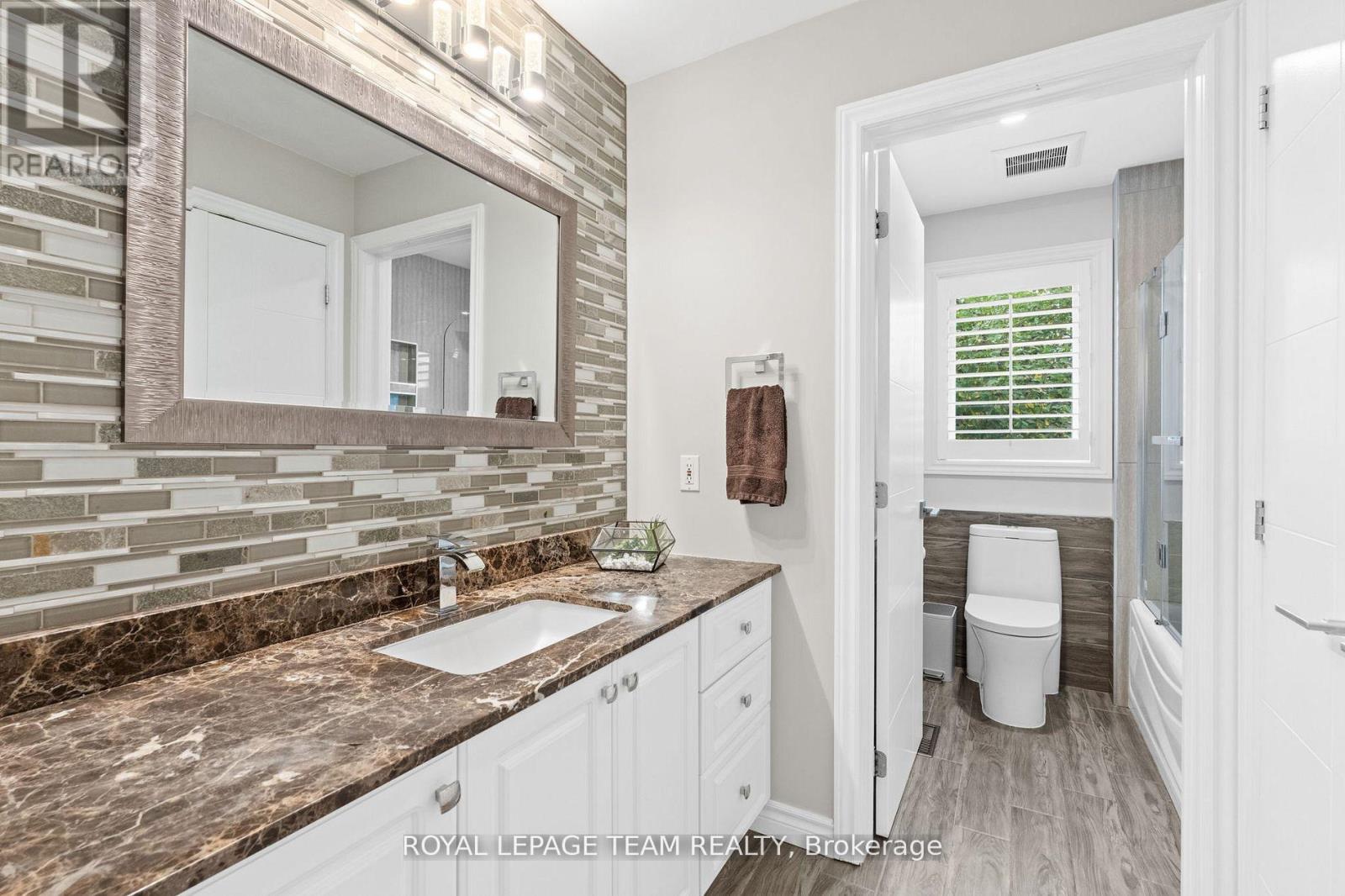 6903 Twin Lakes Avenue, Ottawa, Ontario  K4P 1P1 - Photo 23 - X12968728