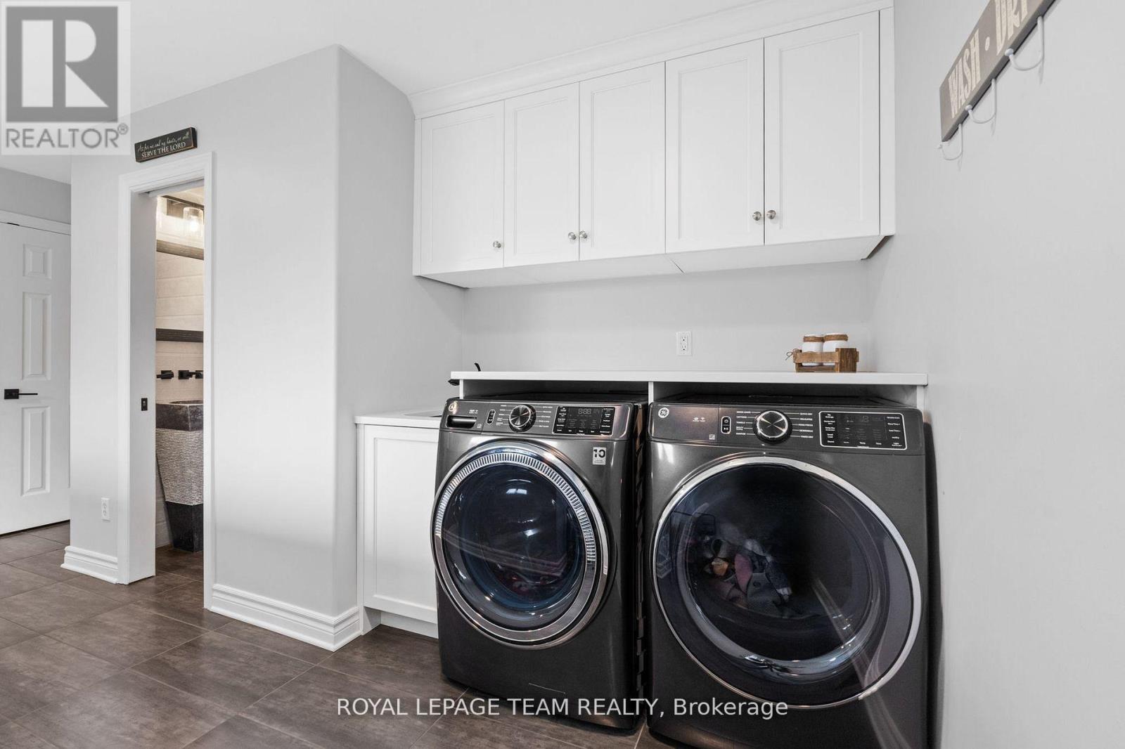 6903 Twin Lakes Avenue, Ottawa, Ontario  K4P 1P1 - Photo 28 - X12968728