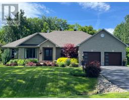 6903 TWIN LAKES AVENUE, Ottawa, Ontario