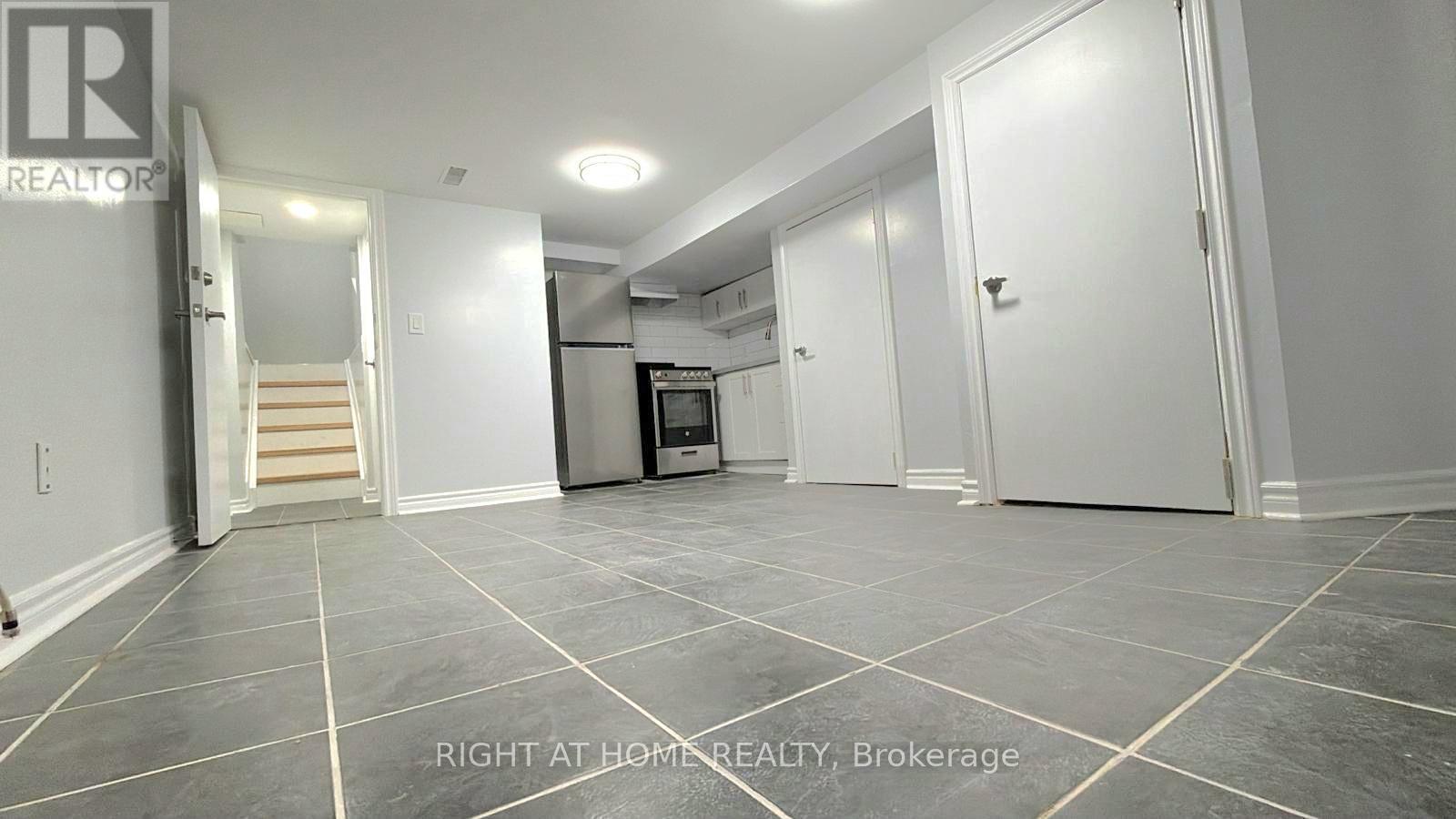 Basement - 408 Strathmore Boulevard, Toronto, Ontario  M4C 1N5 - Photo 5 - E12968682