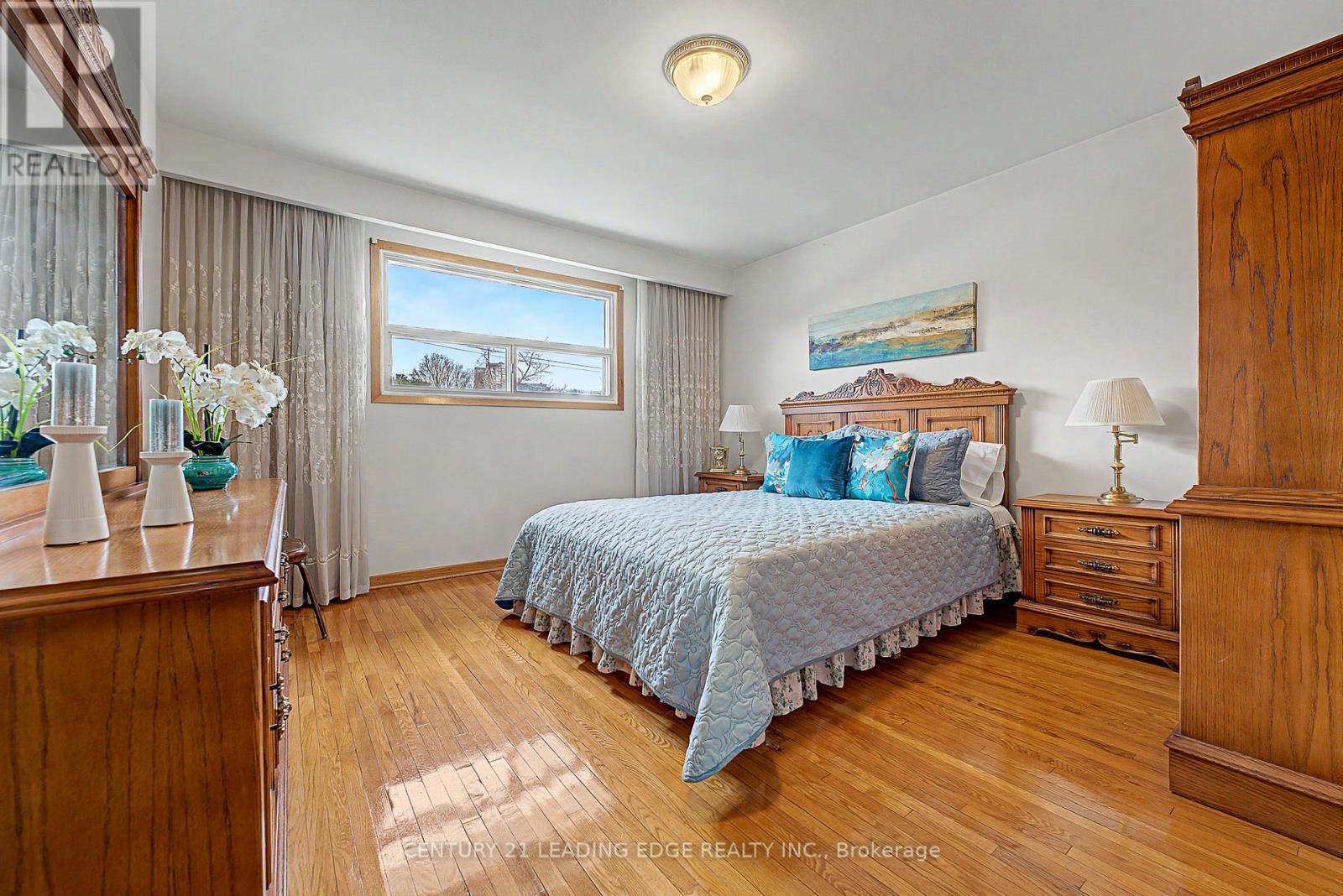 2a Fairglen Avenue, Toronto, Ontario  M1T 1G7 - Photo 22 - E12968736