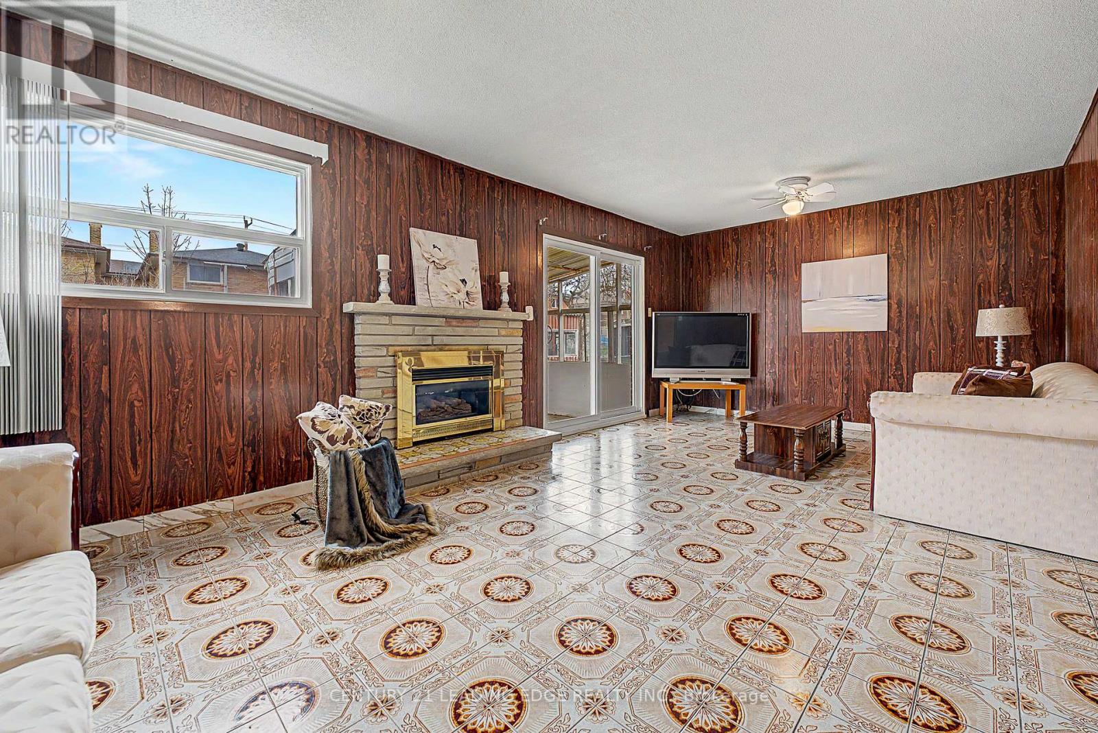 2a Fairglen Avenue, Toronto, Ontario  M1T 1G7 - Photo 26 - E12968736