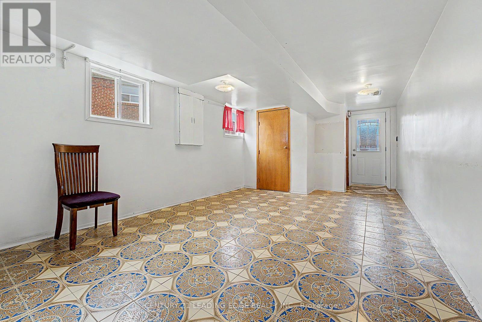 2a Fairglen Avenue, Toronto, Ontario  M1T 1G7 - Photo 31 - E12968736