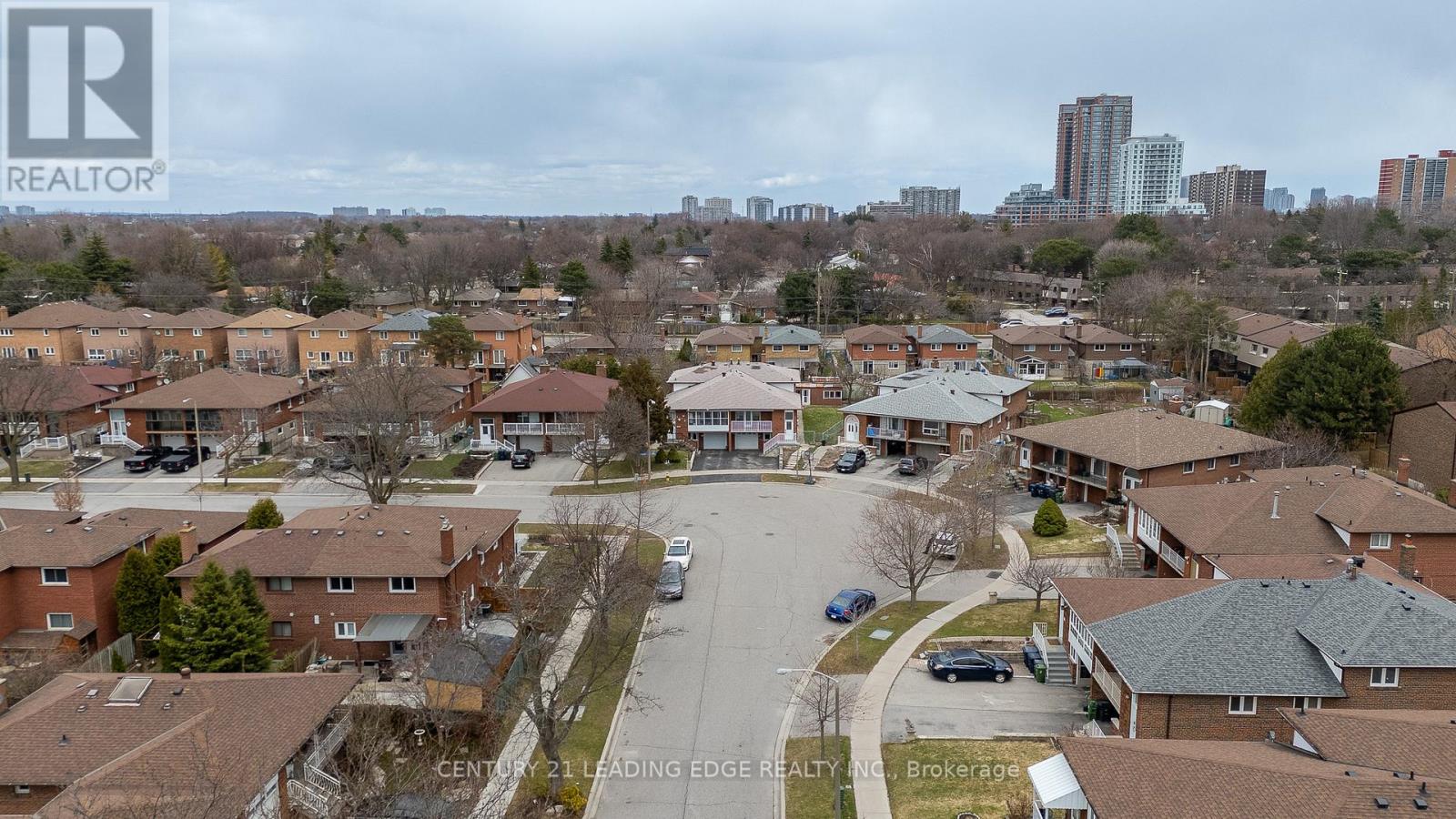 2a Fairglen Avenue, Toronto, Ontario  M1T 1G7 - Photo 37 - E12968736