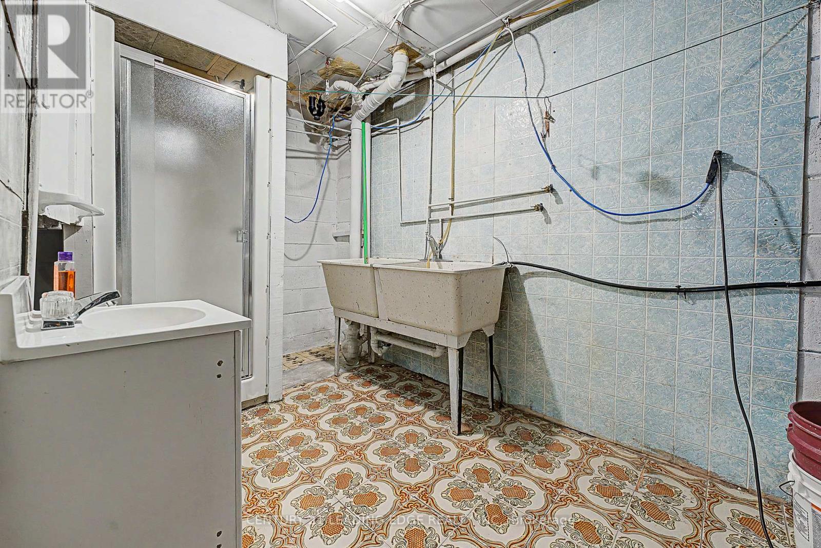 2a Fairglen Avenue, Toronto, Ontario  M1T 1G7 - Photo 43 - E12968736