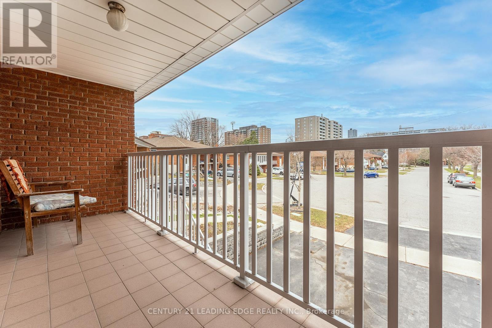 2a Fairglen Avenue, Toronto, Ontario  M1T 1G7 - Photo 9 - E12968736