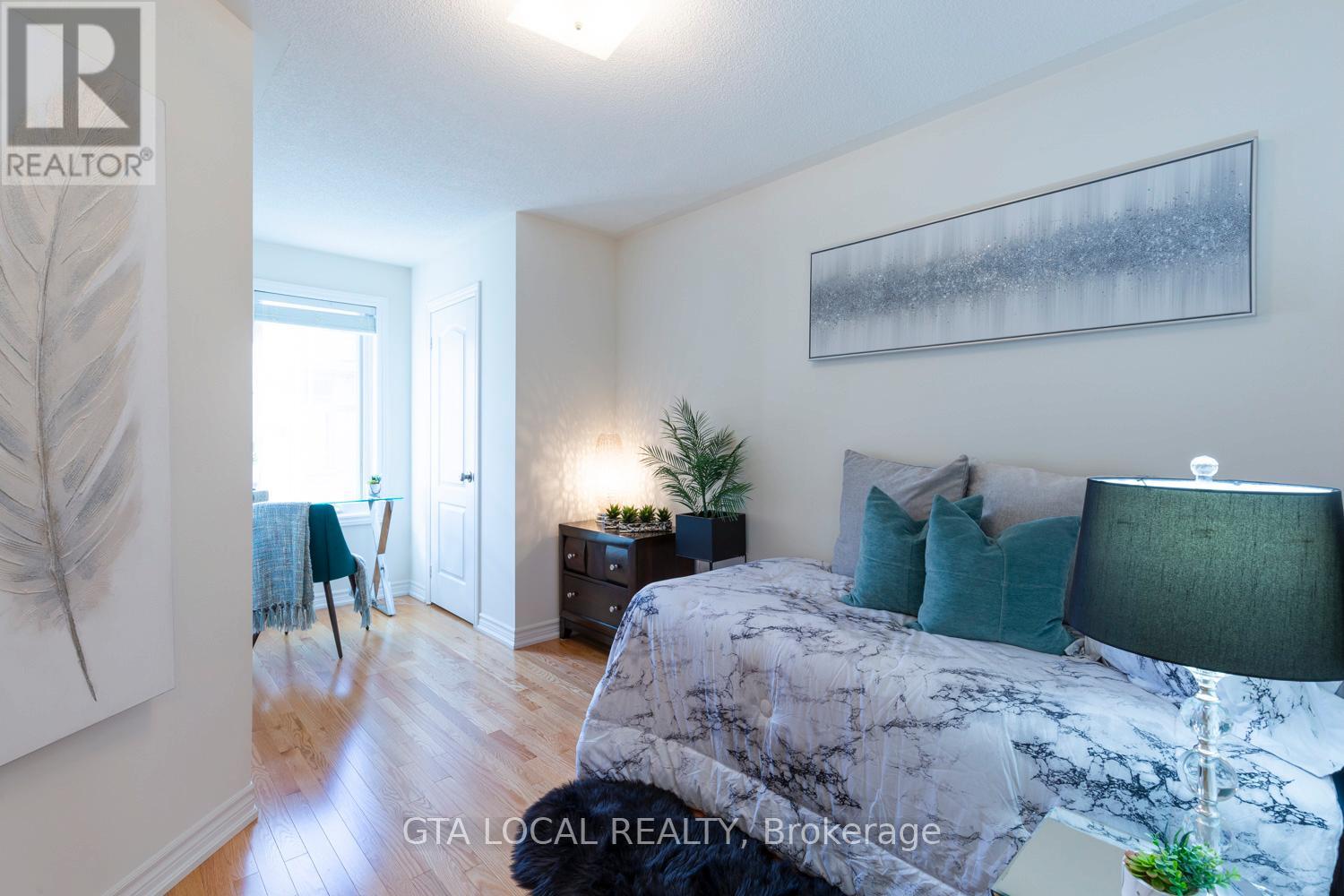 31 - 10 Porter Avenue W, Vaughan, Ontario  L4L 0H1 - Photo 26 - N12968684