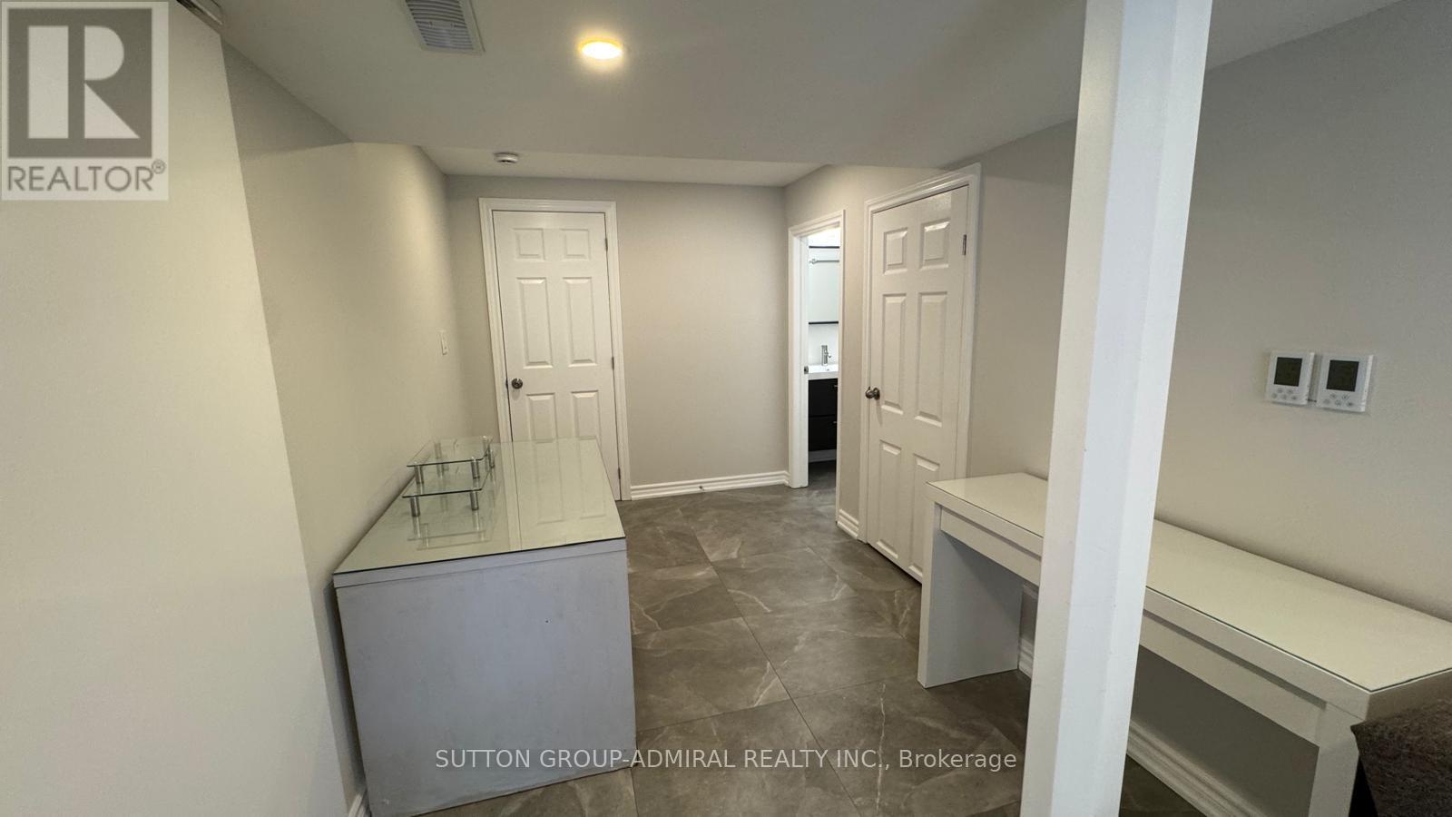 Basement - 28 Dovetail Drive, Richmond Hill, Ontario  L4E 5A9 - Photo 11 - N12968690