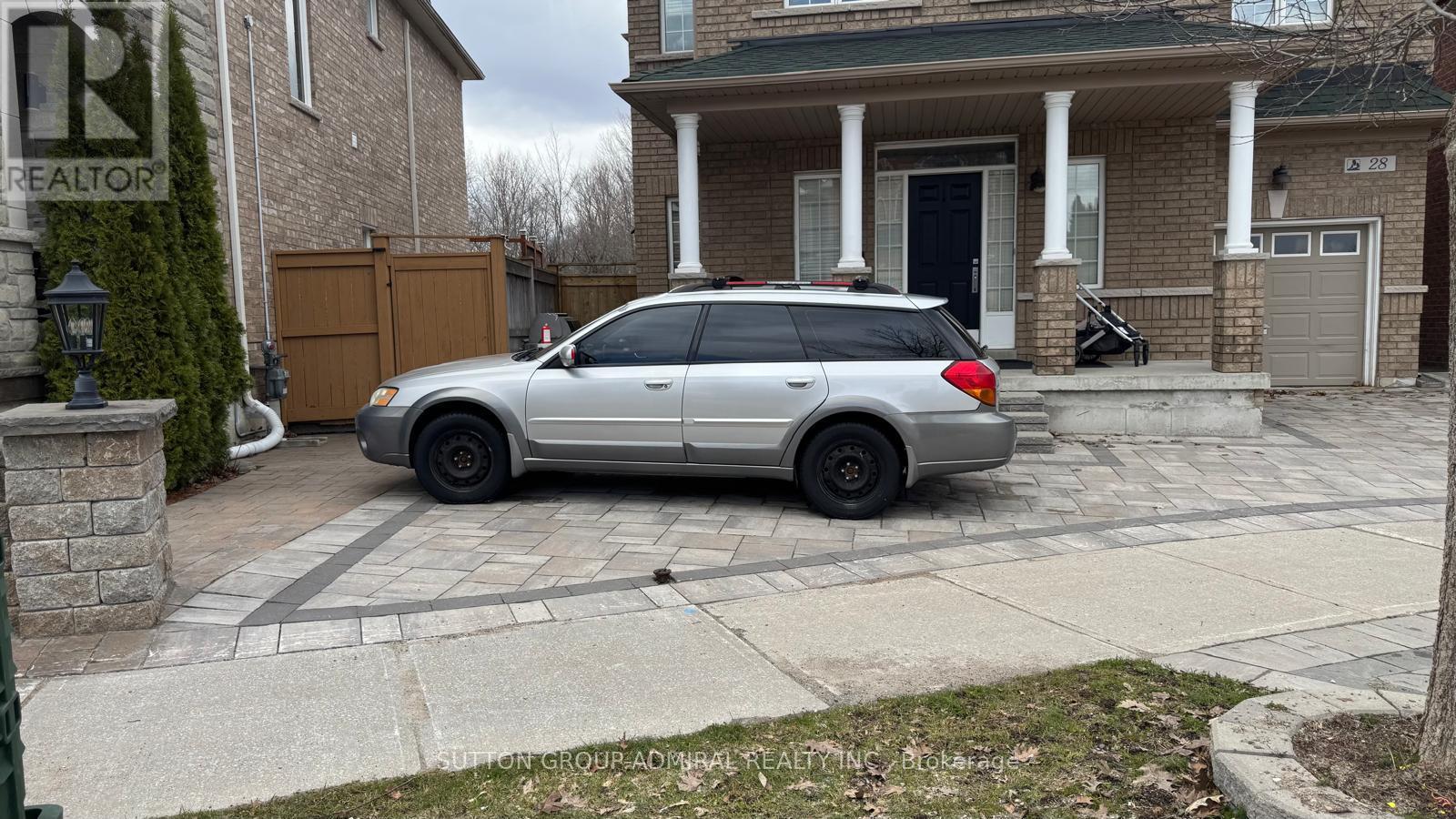 Basement - 28 Dovetail Drive, Richmond Hill, Ontario  L4E 5A9 - Photo 2 - N12968690