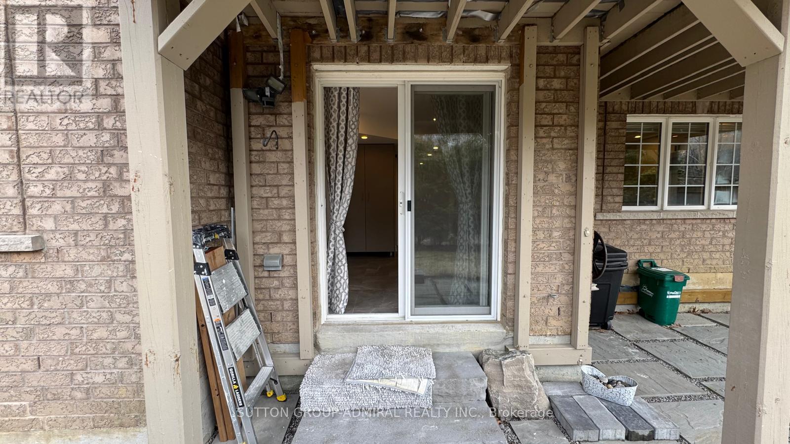 Basement - 28 Dovetail Drive, Richmond Hill, Ontario  L4E 5A9 - Photo 4 - N12968690