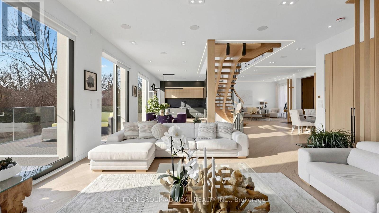 33 Thorny Brae Drive, Markham, Ontario  L3T 3G5 - Photo 21 - N12968724