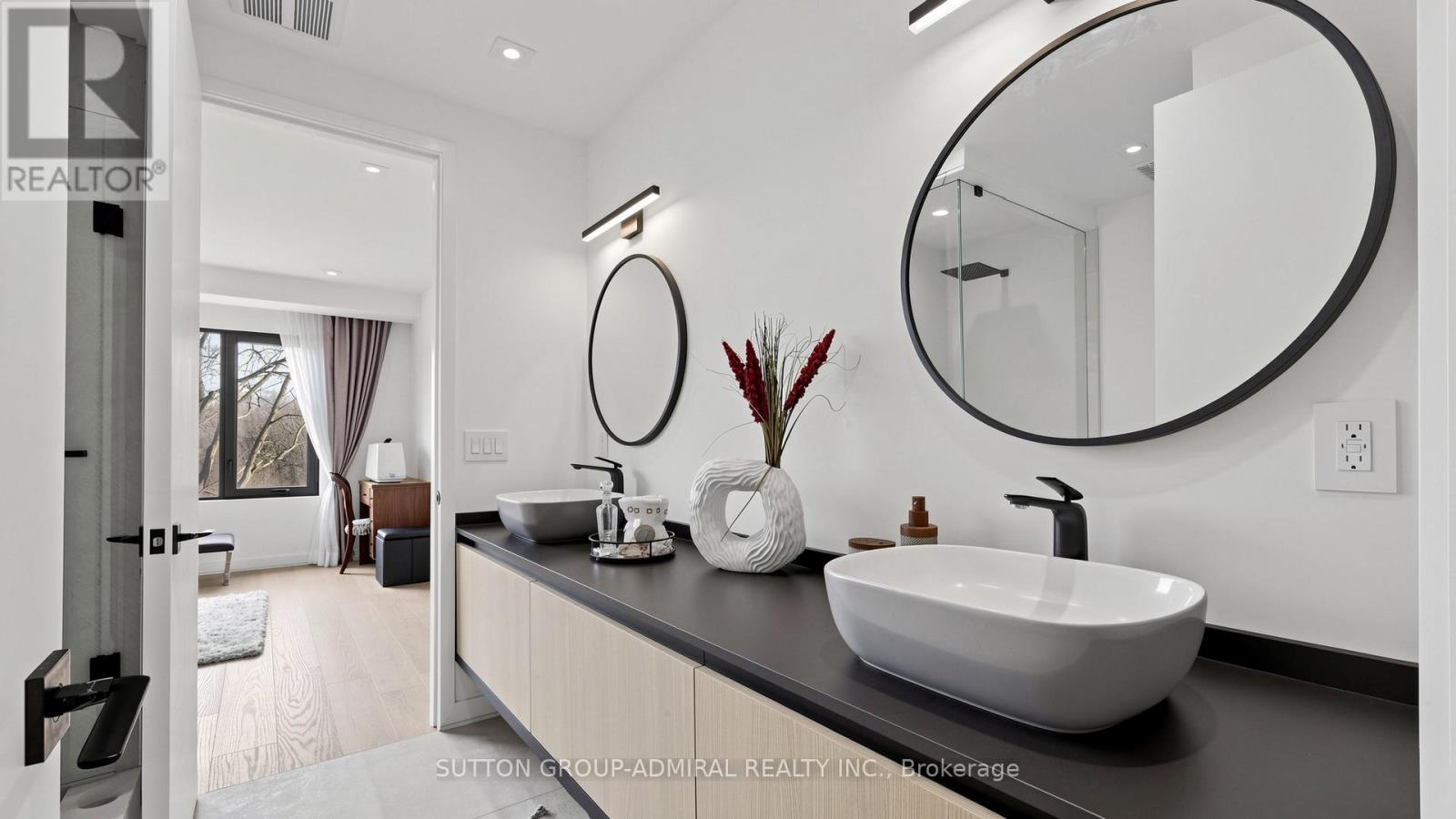 33 Thorny Brae Drive, Markham, Ontario  L3T 3G5 - Photo 36 - N12968724