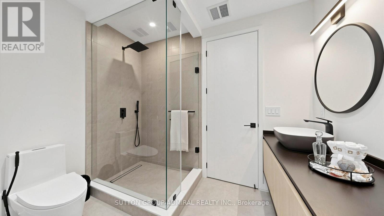 33 Thorny Brae Drive, Markham, Ontario  L3T 3G5 - Photo 37 - N12968724