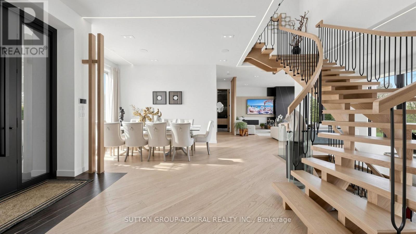 33 Thorny Brae Drive, Markham, Ontario  L3T 3G5 - Photo 8 - N12968724