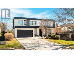 33 THORNY BRAE DRIVE, Markham, Ontario