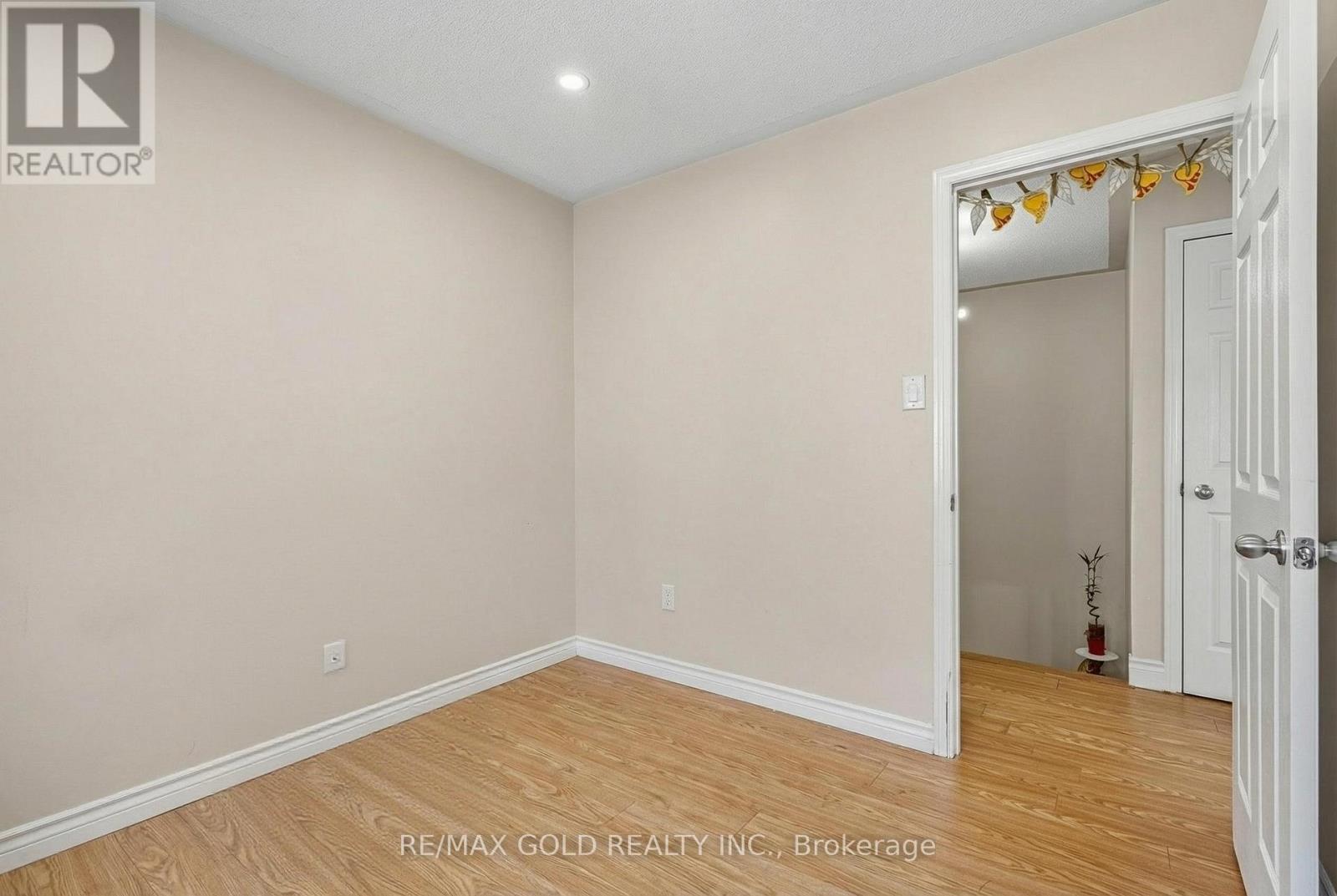 113 Rockgarden Trail, Brampton, Ontario  L6R 3N2 - Photo 28 - W12968656