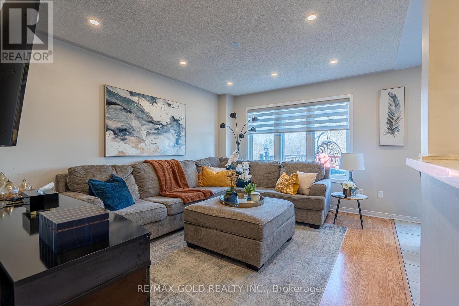 113 Rockgarden Trail, Brampton, Ontario  L6R 3N2 - Photo 9 - W12968656