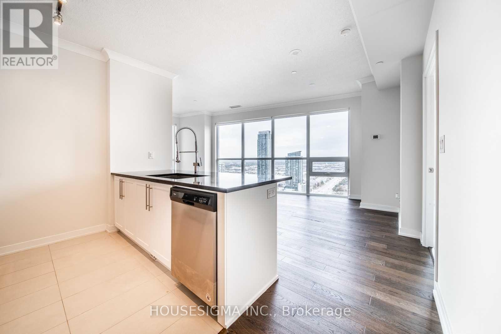 2802 - 510 Curran Place, Mississauga, Ontario  L5B 0J8 - Photo 12 - W12968662