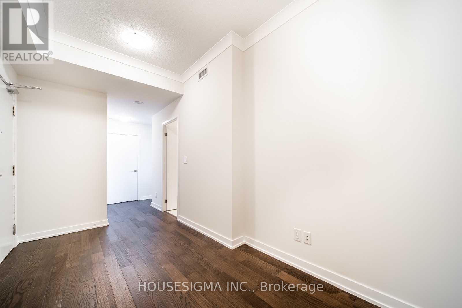 2802 - 510 Curran Place, Mississauga, Ontario  L5B 0J8 - Photo 7 - W12968662