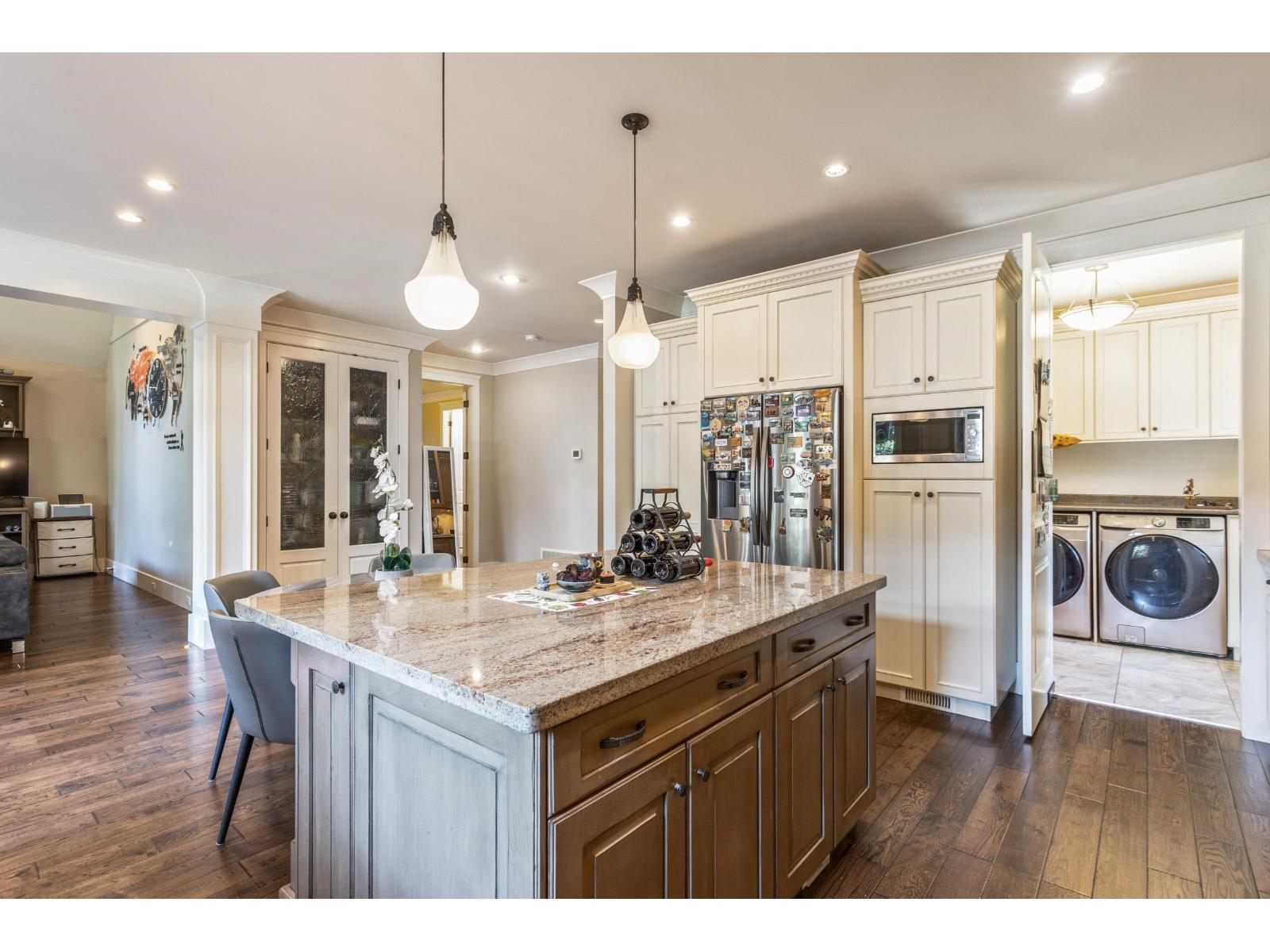 12576 26a Avenue, Surrey, British Columbia  V4A 2M2 - Photo 9 - R3107877