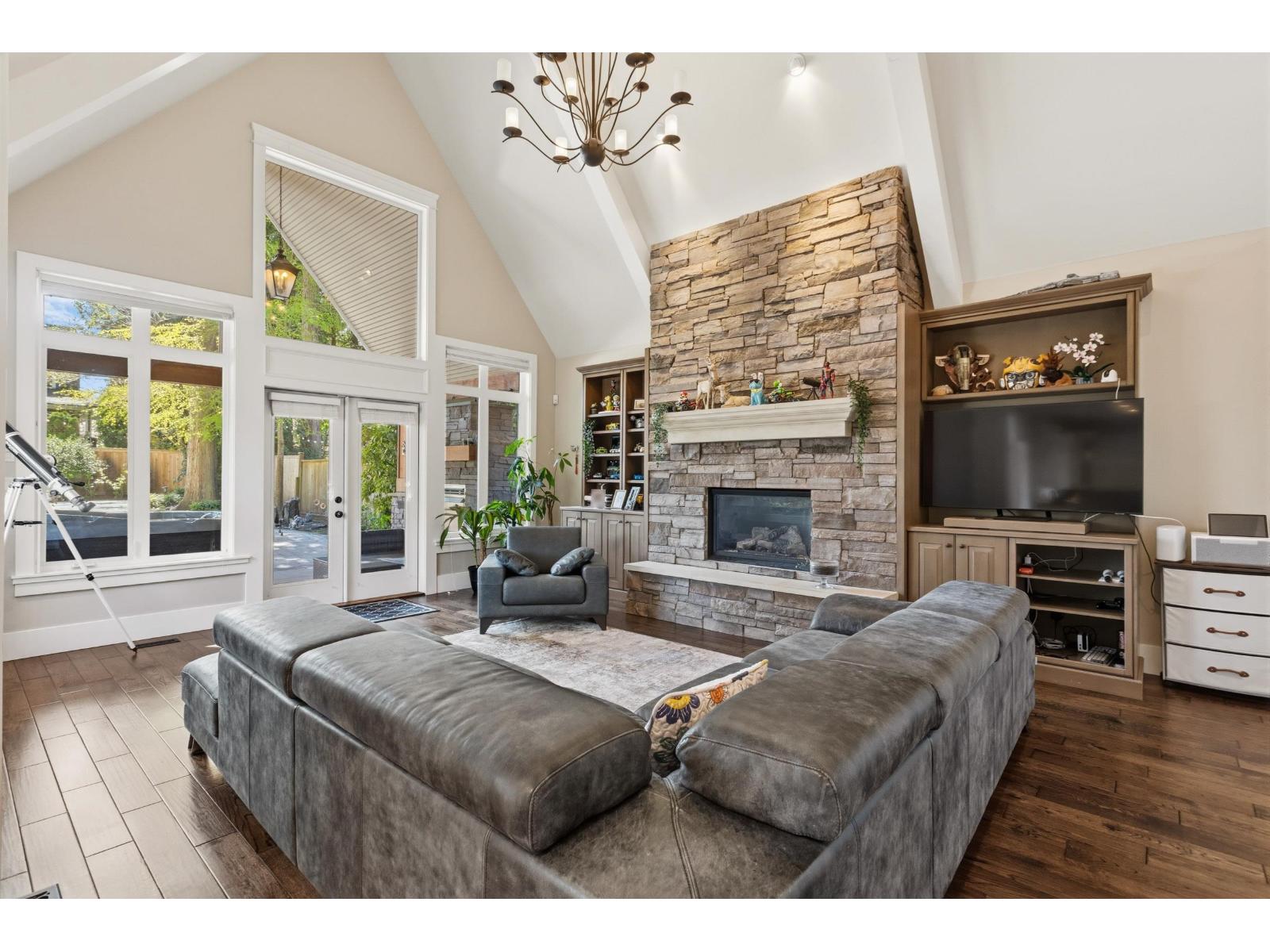 12576 26a Avenue, Surrey, British Columbia  V4A 2M2 - Photo 4 - R3107877