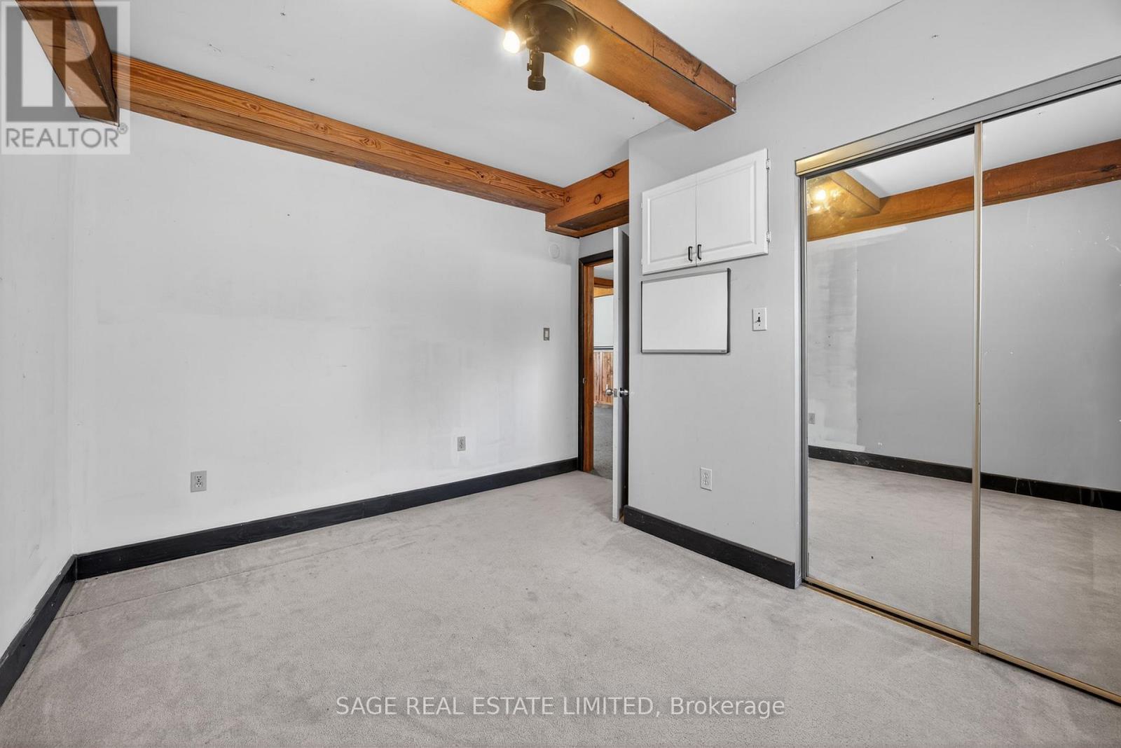 877430 5 Line E, Mulmur, Ontario  L0M 1M0 - Photo 20 - X12968652