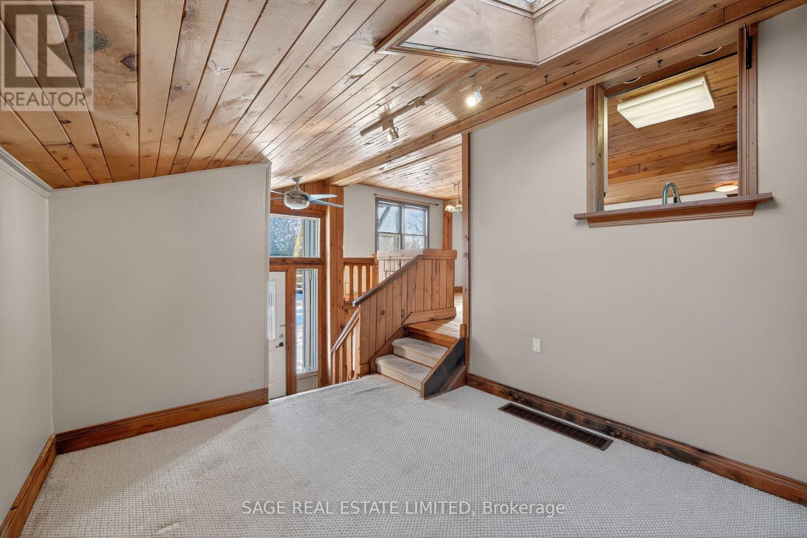 877430 5 Line E, Mulmur, Ontario  L0M 1M0 - Photo 4 - X12968652