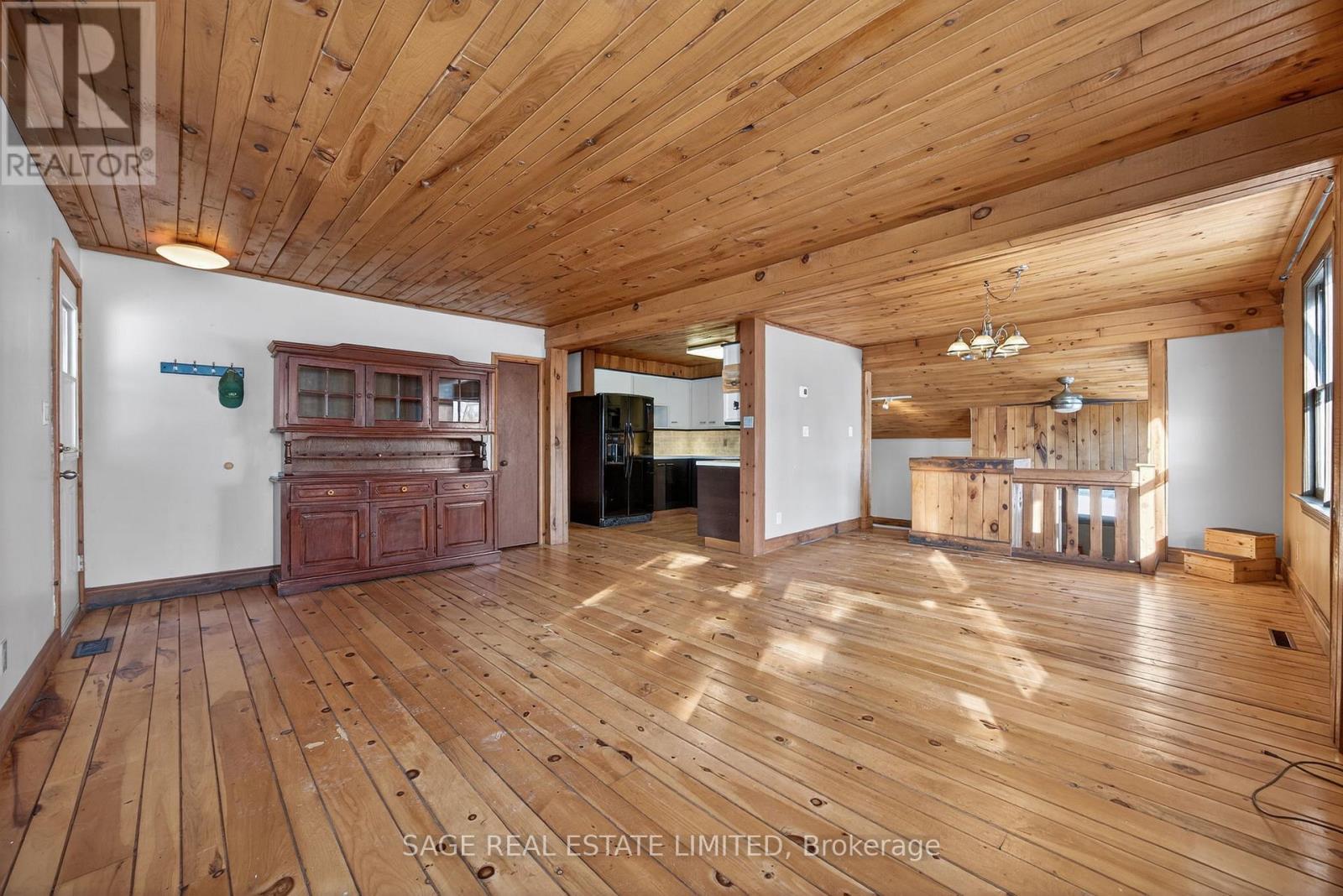 877430 5 Line E, Mulmur, Ontario  L0M 1M0 - Photo 6 - X12968652